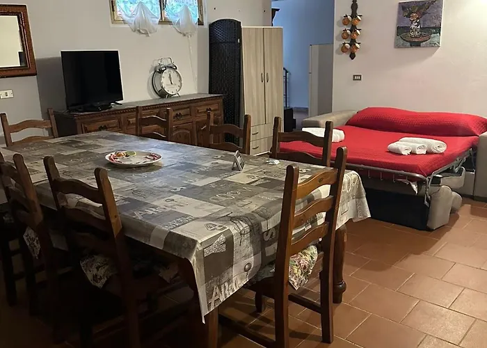 아파트 Oasi Degli Ulivi Con Piscina Privata Tra Versilia E Cinque Terre Luni